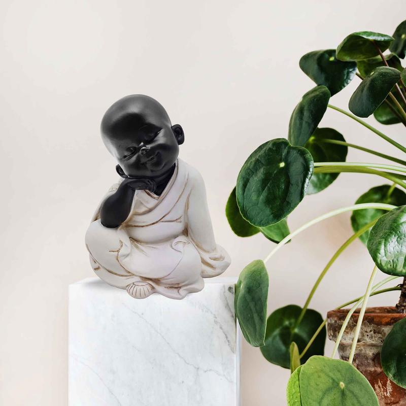 Statuette dun petit moine se reposant profondment, 5'' x3-1/2'' x5-1/2''