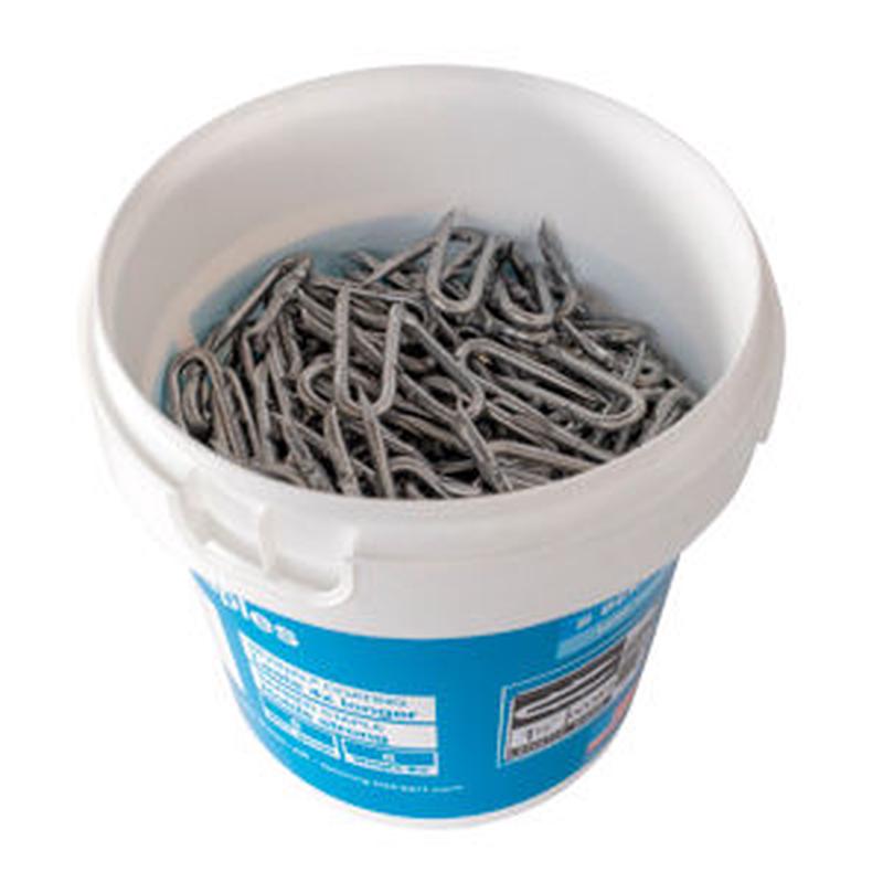 Bekaert 2" 8 ga Double Barbed Staples