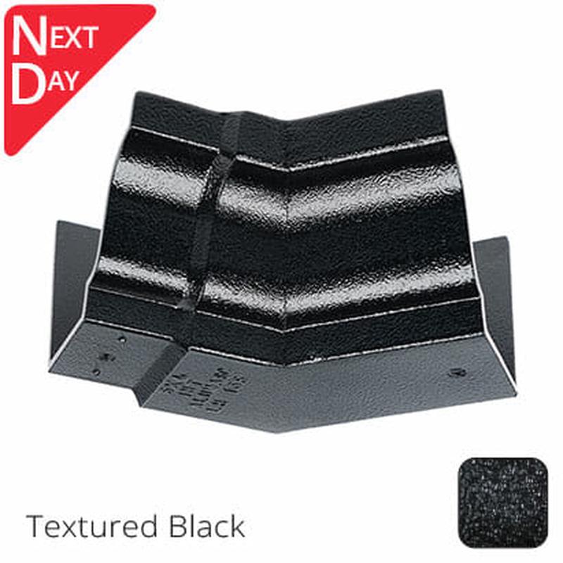 Alumasc 125x100 (5"x 4") Moulded Ogee Cast Aluminium 135 Degree Internal Angle - Textured Black